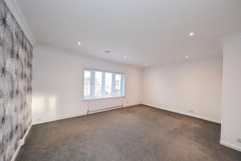undefined, Field Drive, Mansfield NG20