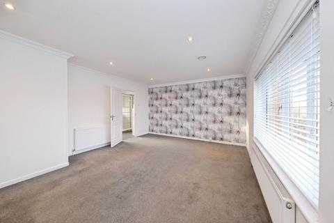 undefined, Field Drive, Mansfield NG20