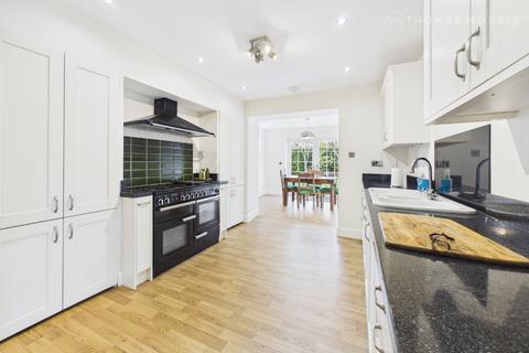 undefined, High Street, St. Neots PE19