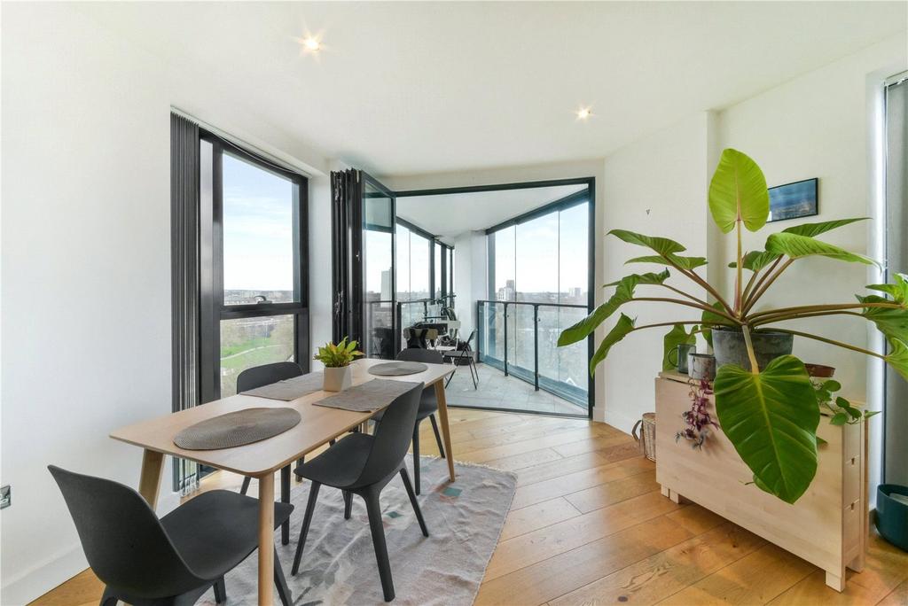 Reception/Kitchen