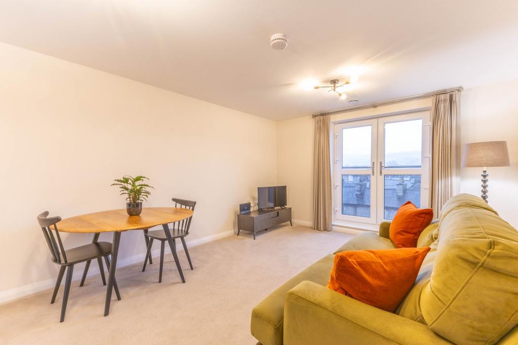 Kitchen / living room