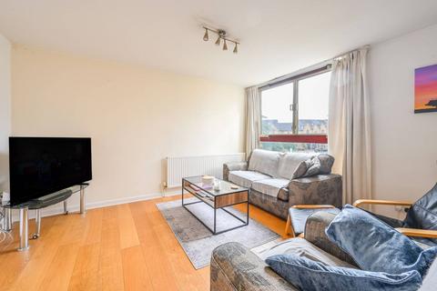 1 bedroom flat to rent, Asher Way, Wapping, London, E1W