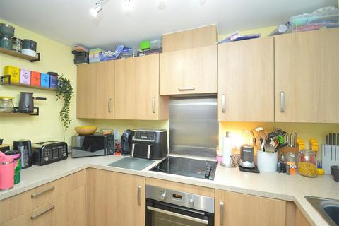 undefined, Saxon Close, Newport
