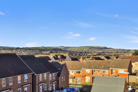 undefined, Saxon Close, Newport