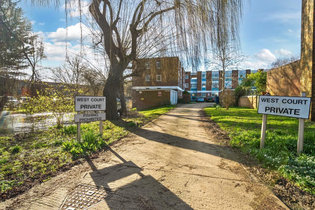 External Side & Osney Stream