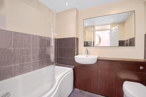 2 bedroom flat for sale, Woodland Road, Crystal Palace, London, SE19