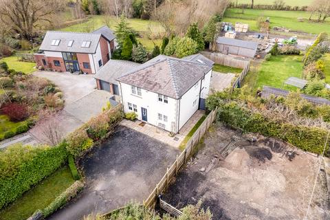 4 bedroom detached house for sale, Blue Stone Lane, Ormskirk L40