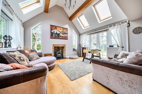 5 bedroom detached house for sale, Conifer Drive, Tilehurst, Reading