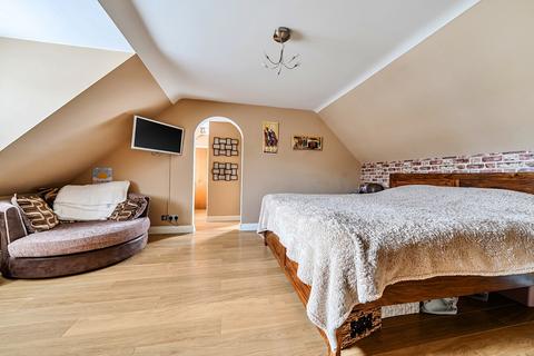 5 bedroom detached house for sale, Conifer Drive, Tilehurst, Reading