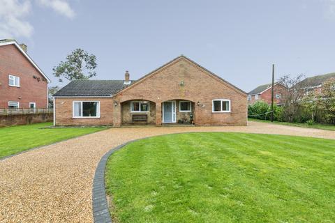 4 bedroom detached bungalow for sale, Green Lane, Kessingland, Lowestoft