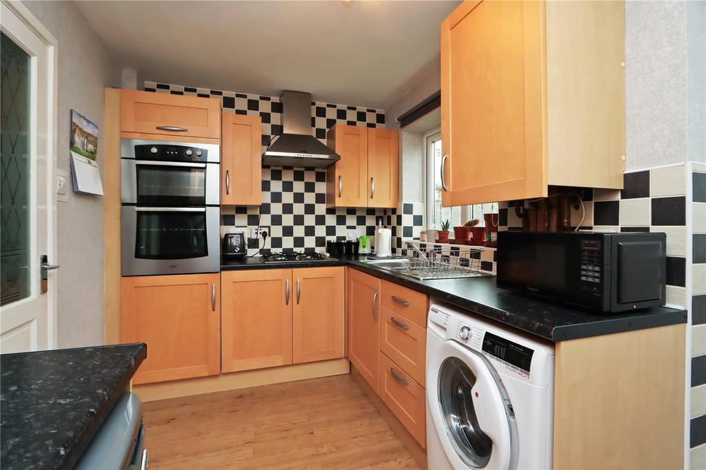 Kitchen Pic 1