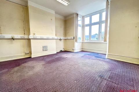 3 bedroom semi-detached house for sale, Deep Street , Prestbury , Cheltenham GL52