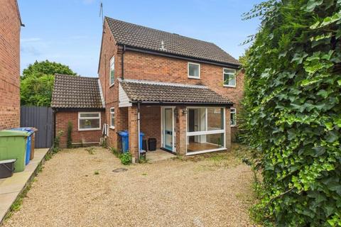 6 bedroom detached house to rent, Braithwait Close, NORWICH