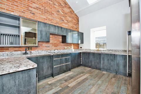 undefined, Watts Quarry Lane, Somerton