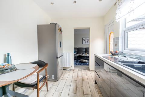 3 bedroom end of terrace house for sale, Sturdee Avenue, Great Yarmouth