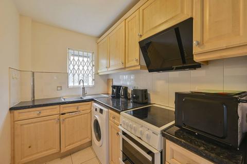 1 bedroom flat to rent, Stadium Street, Chelsea, London, SW10