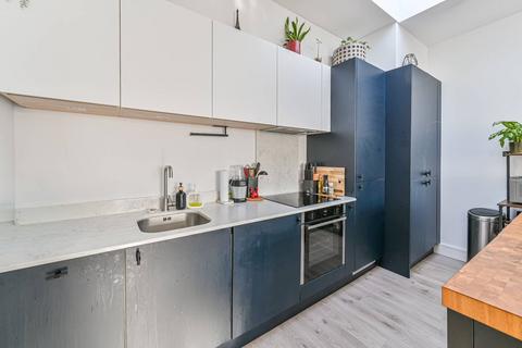 1 bedroom flat to rent, Mitcham Lane, Streatham, London, SW16