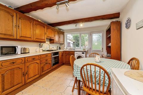 2 bedroom semi-detached bungalow for sale, Glamis Road, Leyland, PR25