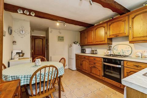 2 bedroom semi-detached bungalow for sale, Glamis Road, Leyland, PR25