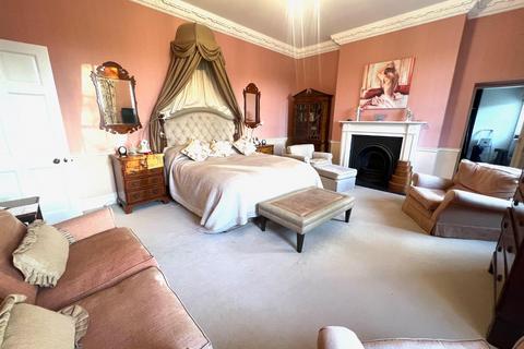6 bedroom detached house for sale, Les Mouriaux, St. Annes, Alderney