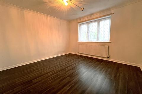 3 bedroom bungalow to rent, Elm Low Road, Wisbech