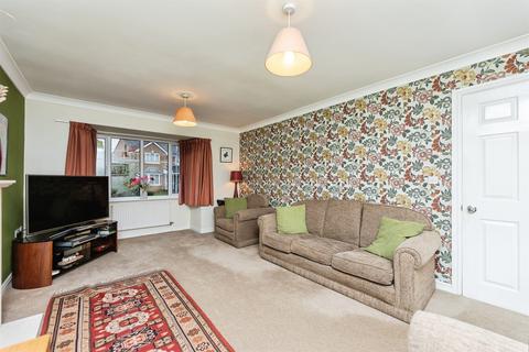 4 bedroom detached house for sale, Windsor Oval, Tingley, Wakefield