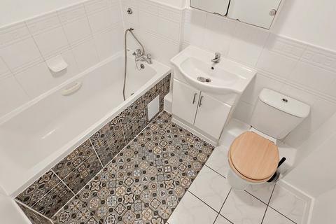 undefined, Bath Road, Slough, Berkshire, SL1 3SL