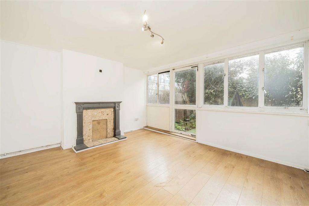 Living room, fireplace
