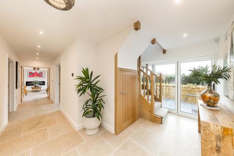 undefined, Frog Lane, Milton Under Wychwood, OX7