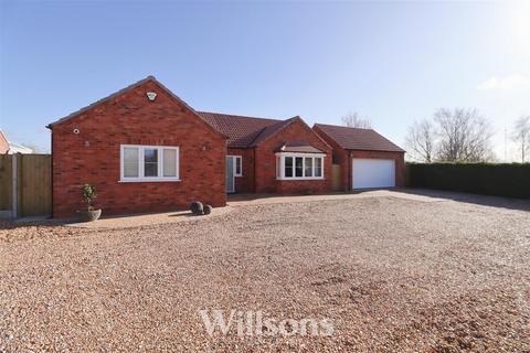 3 bedroom detached bungalow for sale, Main Road, Maltby Le Marsh, Alford