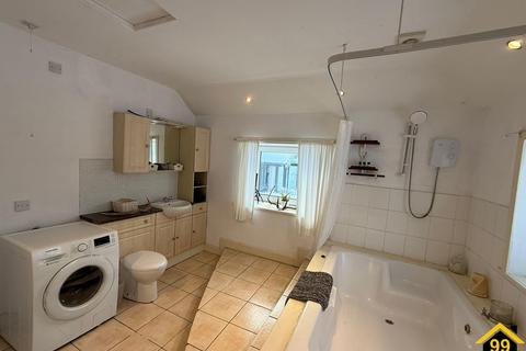 undefined, Inver House, Dunbeath, Highland, KW6