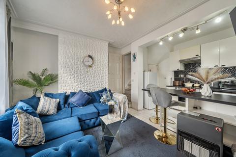 undefined, East Park Road, East End Park, Leeds, LS9