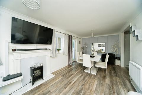4 bedroom detached house for sale, Rye Road, Hastings