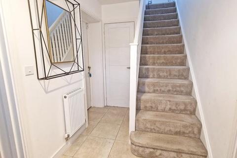 4 bedroom semi-detached house for sale, Pioneer Way, Bicester