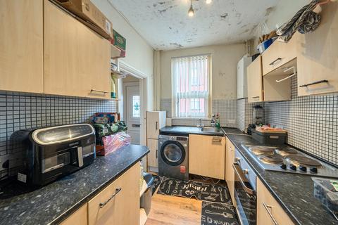 undefined, Temple View Place, East End Park, Leeds, LS9