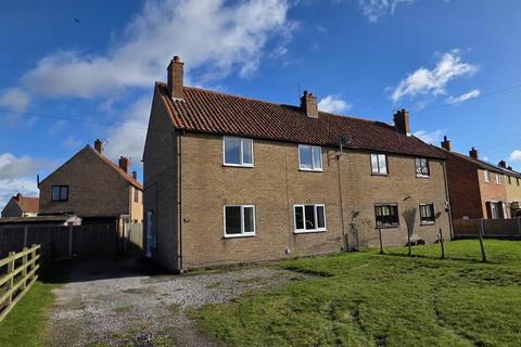 3 bedroom semi-detached house to rent, Holme On Spalding Moor
