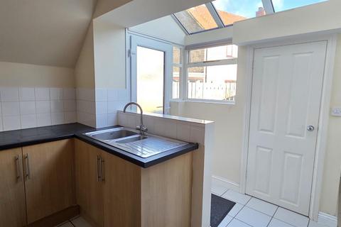 3 bedroom semi-detached house to rent, Holme On Spalding Moor