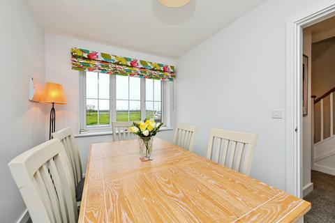 4 bedroom detached house for sale, Yarrow Drive, Hunstanton