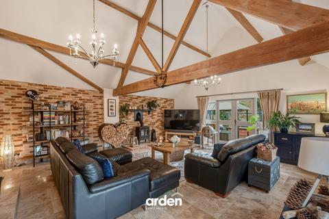 3 bedroom barn conversion for sale, Church Hill, Beoley, B98