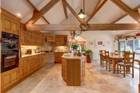 3 bedroom barn conversion for sale, Church Hill, Beoley, B98