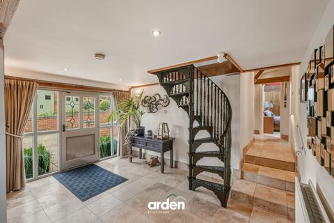 3 bedroom barn conversion for sale, Church Hill, Beoley, B98