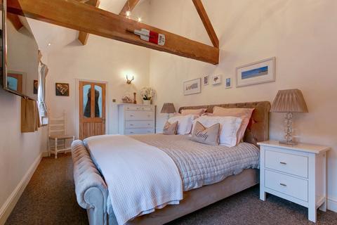 3 bedroom barn conversion for sale, Church Hill, Beoley, B98