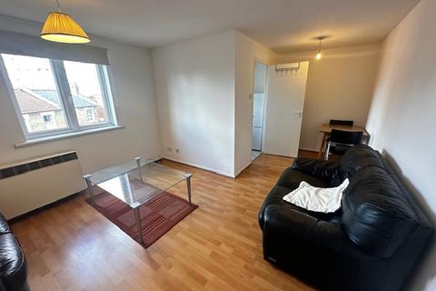 1 bedroom apartment to rent, John Silkin Lane, London SE8