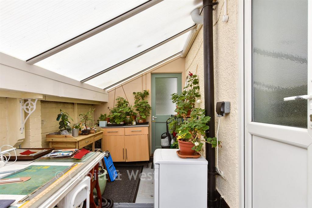 Lean-To