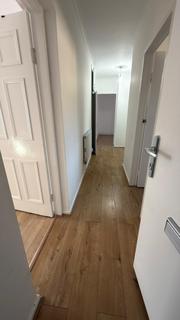 2 bedroom flat to rent, Enfield, EN3