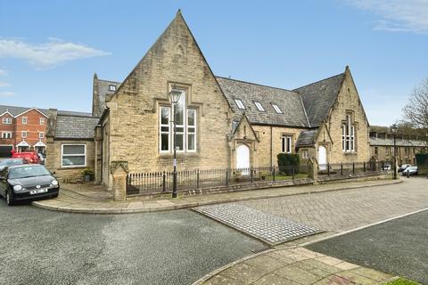 Flat - School Street, Bromley Cross, Bolton, BL7