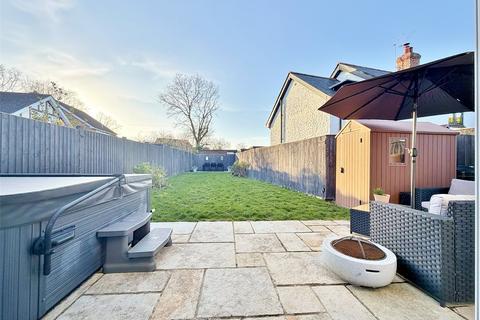 4 bedroom detached house for sale, Newtown Road, Verwood, Dorset, BH31