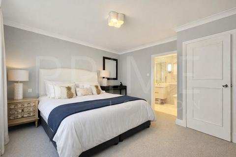 undefined, Greville House, Knightsbridge SW1X