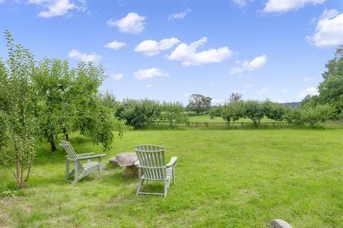4 bedroom house for sale, Weirside, Burley in Wharfedale LS29