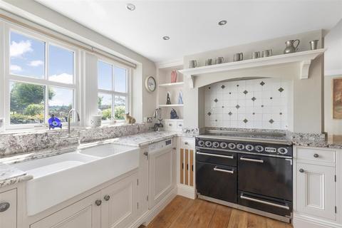 4 bedroom house for sale, Weirside, Burley in Wharfedale LS29